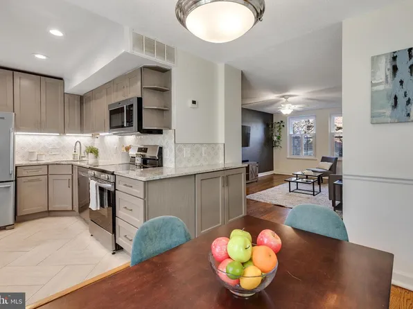 4426 36th St S APT A1, Arlington, VA 22206