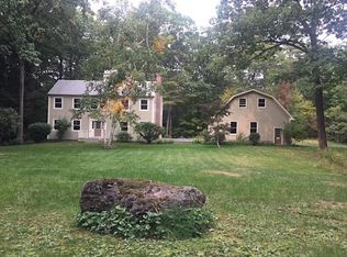 15 Bayberry Dr, Sunderland, MA 01375