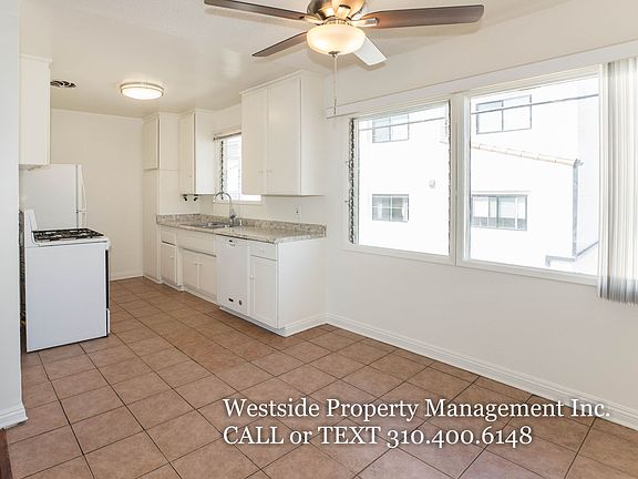 4th image of 1555 S Hayworth Ave APT 10