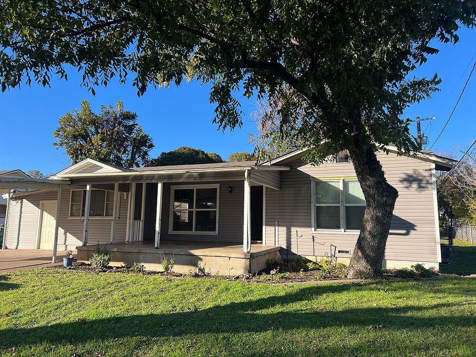 1st image of 308 W Texas Ave