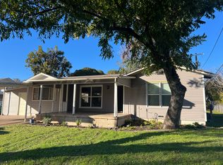 308 W Texas Ave, Iowa Park, TX 76367