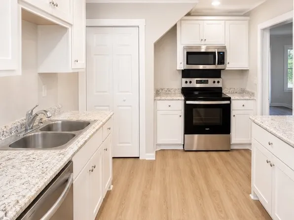 801 Fowler St #801, Old Hickory, TN 37138
