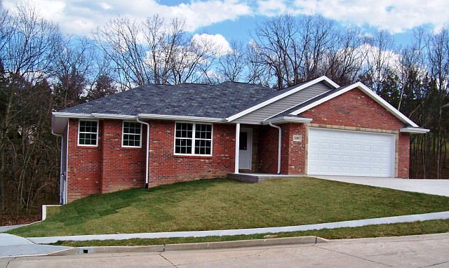 1st image of 1007 Las Brisas Ct