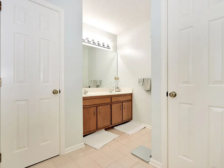 304 Charity Ln — Photo 21