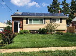 13411 Dauphine St, Silver Spring, MD 20906