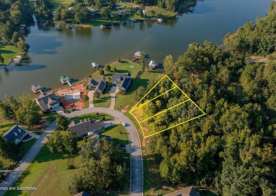 1st image of 112 King Cir