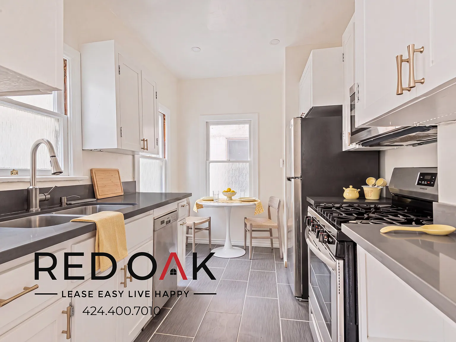 ~1 Month Free ~ Stylish Studio With Elegant Floors, Natural Light, And On-Site Laundry ~ In Covet... — Photo 3