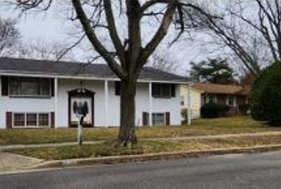 1st image of 8506 Weimar Ct