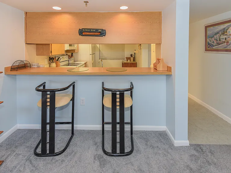 601 S Seas Dr #303 — Photo 7