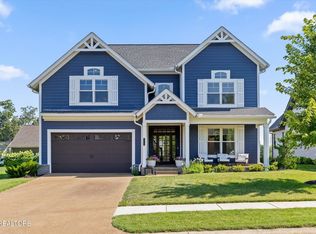 318 Buckhorn Way, Loudon, TN 37774