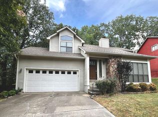 10 Lariat Ct, Little Rock, AR 72211