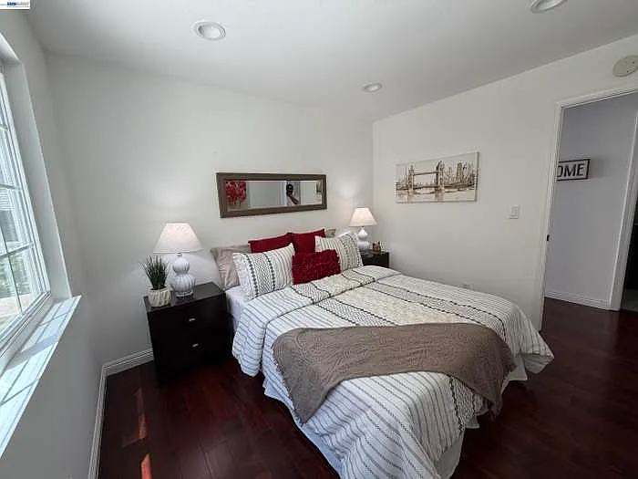34561 Winslow Ter — Photo 36