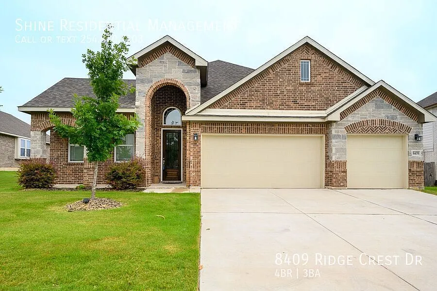 8409 Ridge Crest Dr