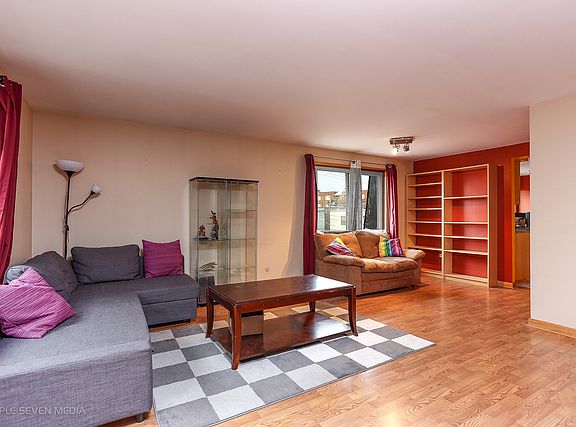 2nd image of 5543 W Higgins Ave APT 3