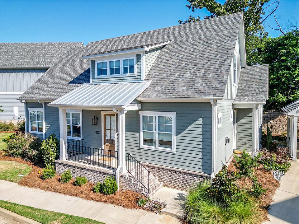 1st image of 1322 Pleasant Dr