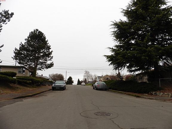 4th image of 6126 Fawcett Ave