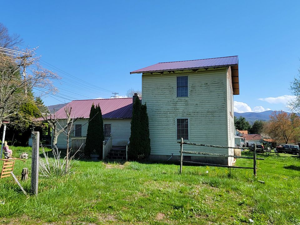 1st image of 199 Jackson St