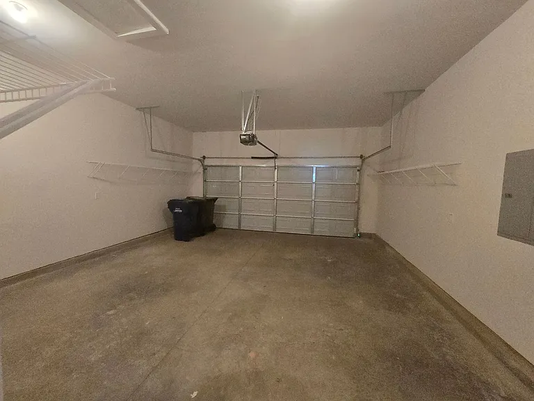 200 Mary Montrose Blvd — Photo 2