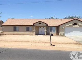 11090 3rd Ave, Hesperia, CA 92345