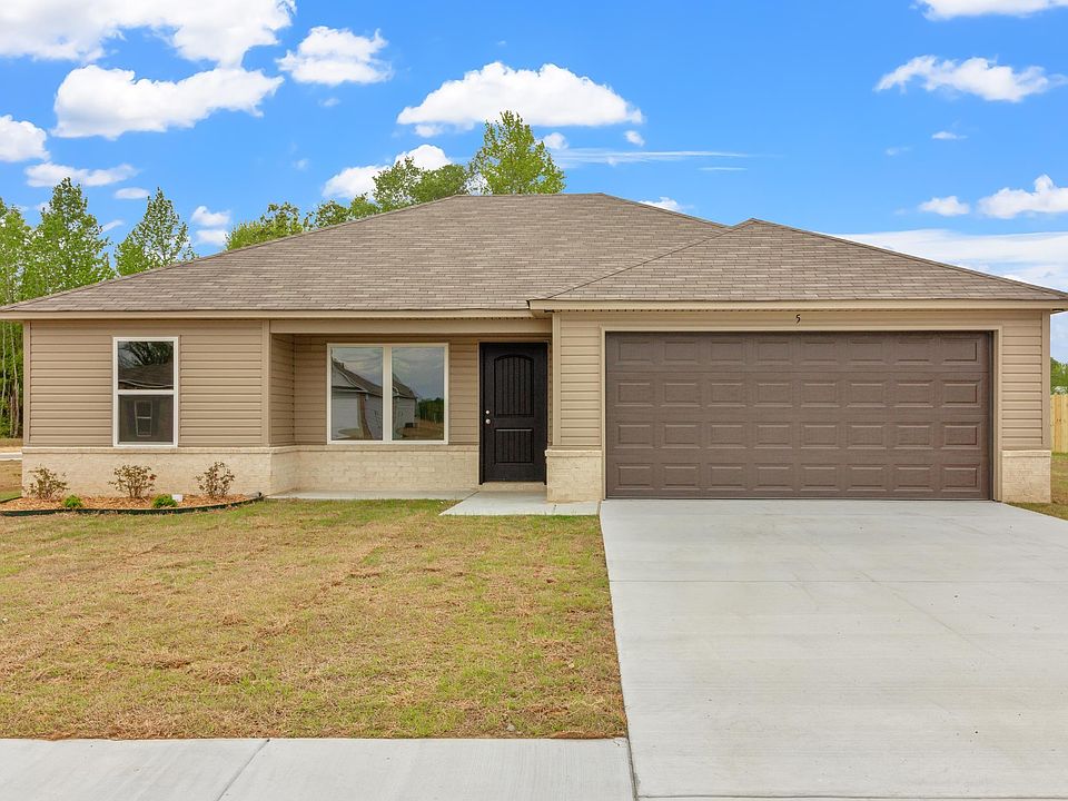 1st image of 5 Farmhouse Cir