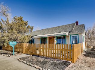 390 6th St, Bennett, CO 80102
