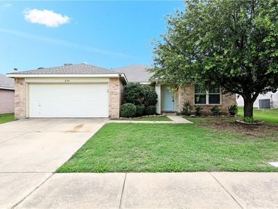 239 Pine Crest Dr, Justin, TX, 76247