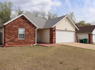 2997 Riverside St, Springdale, AR 72764