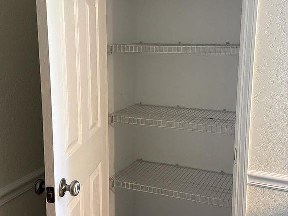5th image of 325 Creeks Jewell Dr
