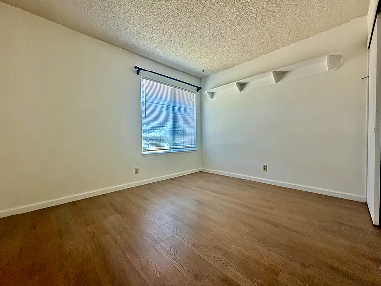 821 Saint Lucia Ct — Photo 14