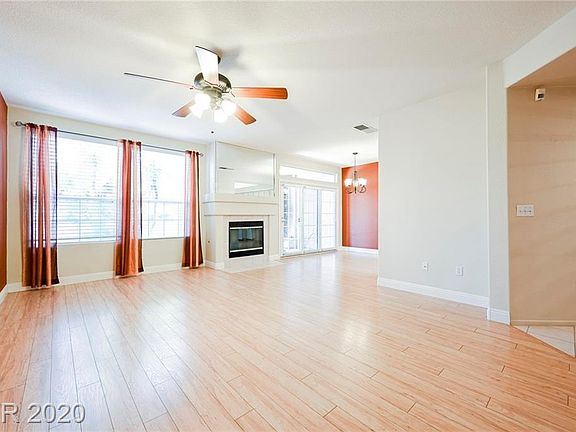 4th image of 5201 S Torrey Pines Dr Unit 1240