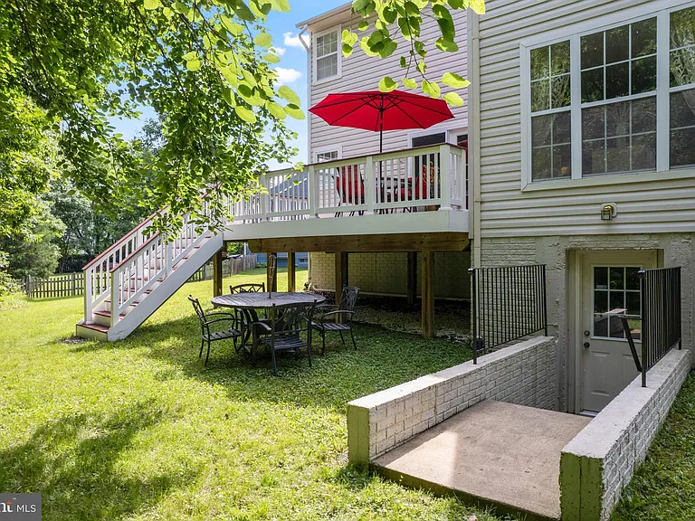 21355 Fernbrook Ct — Photo 8