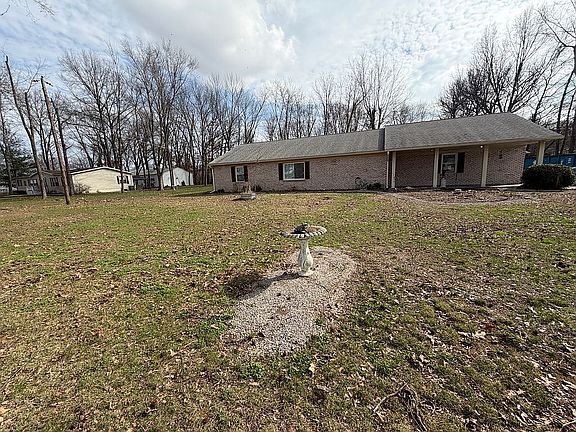 5th image of 4419 Fickas Rd