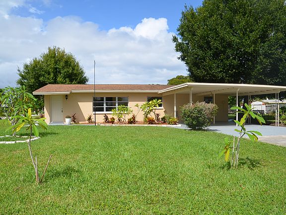 2nd image of 1394 Ashwood Dr