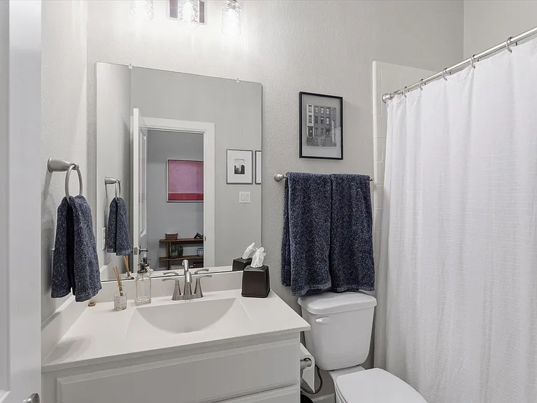 125 Russet Bend Pl N — Photo 24