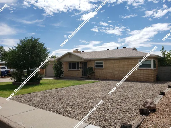 2705 Vermont St NE, Albuquerque, NM 87110