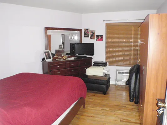 Rented by MAC Realty NY | media 60