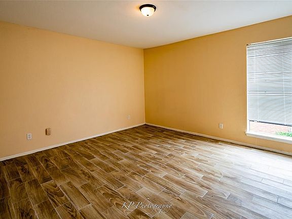 2nd image of 12500 Sandpiper Dr APT 50