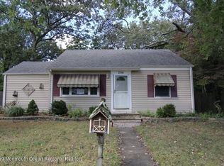 236 Windward Ave, Beachwood, NJ 08722