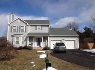 20 Fountain Dr, Somerset, NJ 08873