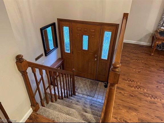 4th image of 245 Kittle St