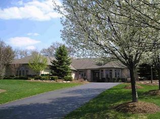 8390 Islandview Ct, Brighton, MI