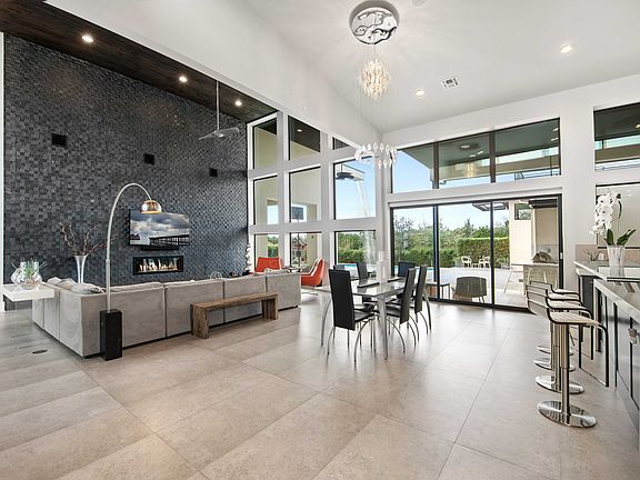 3rd image of 3 Privada Yesa
