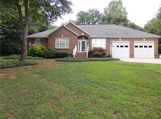 112 Spindle Dr, Maiden, NC 28650