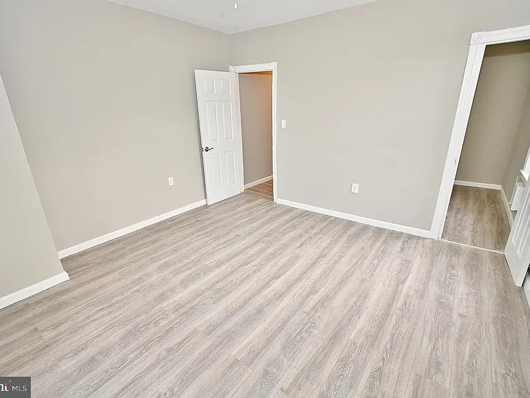 614 N Frazier St — Photo 14