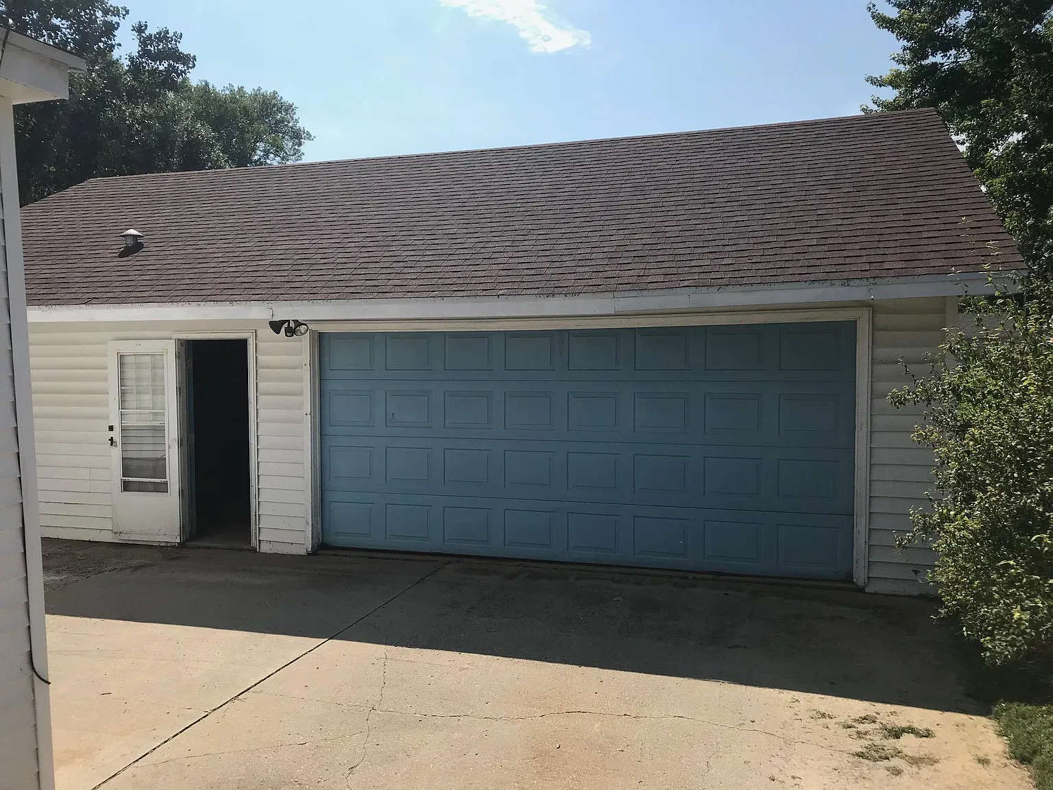 4 bed, 1700 sqft, $1,600 — Photo 2