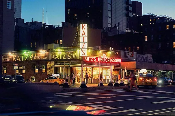 Rented by REAL New York | media 26