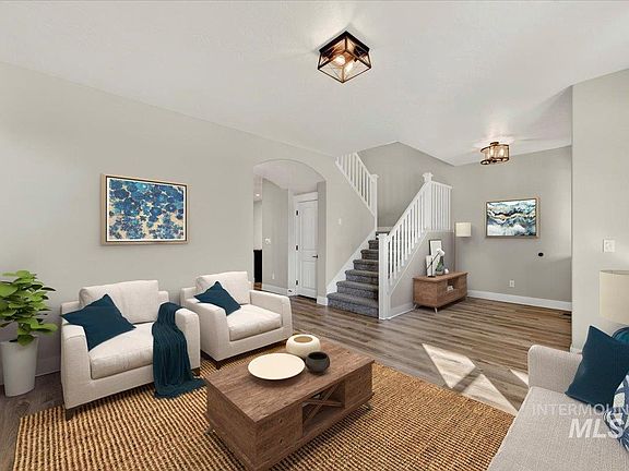 5th image of 1289 W Christopher Dr