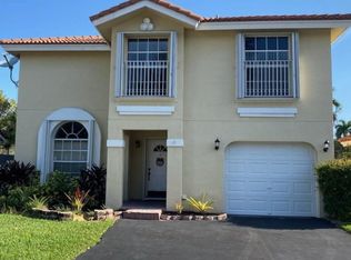 1497 Garden Rd, Weston, FL 33326