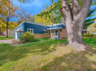 5600 35th Ave N, Crystal, MN 55422