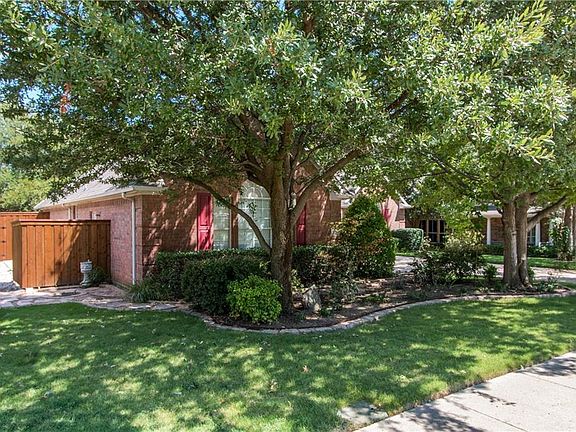3rd image of 4706 Morningstar Dr